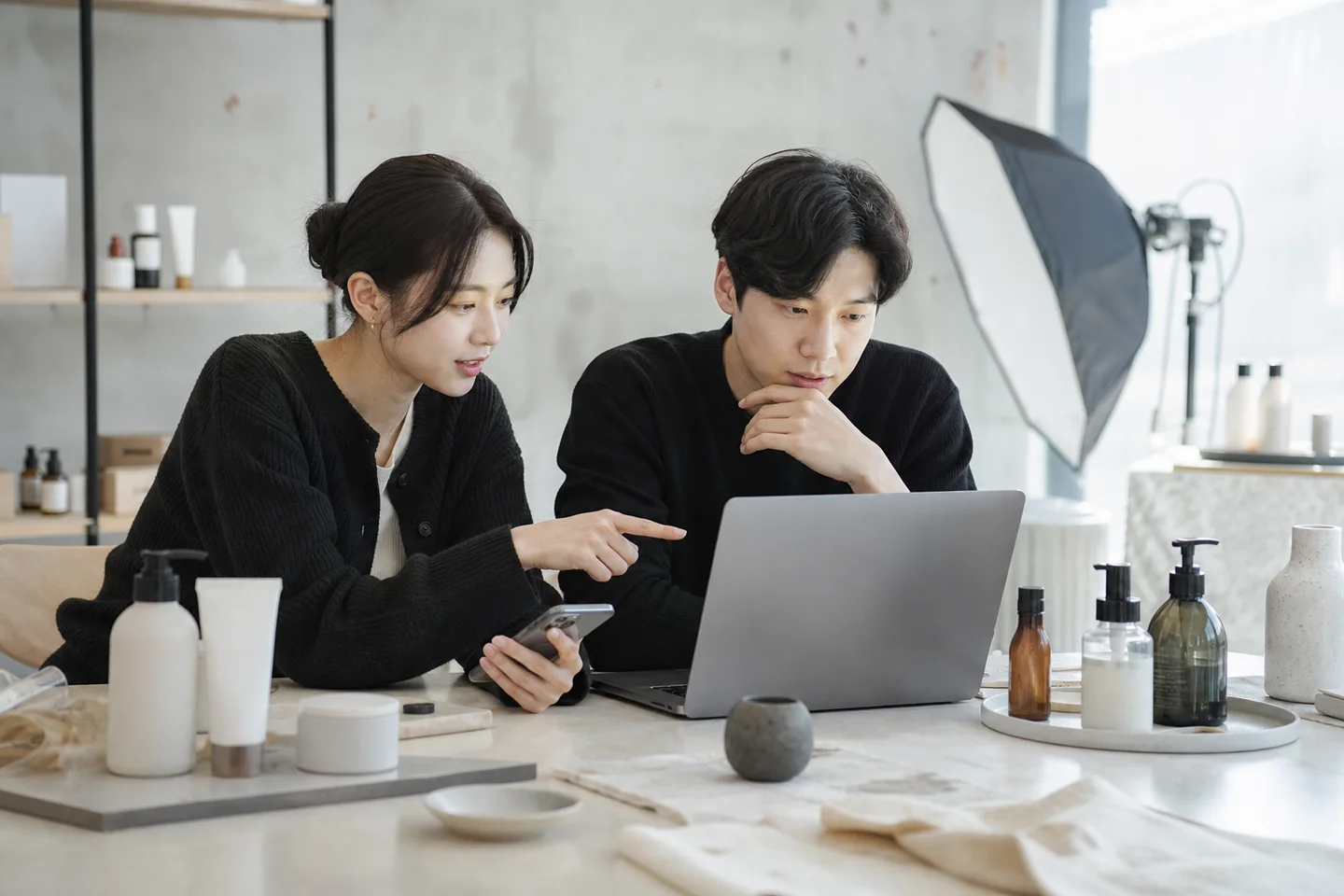 상품·결제 홈페이지 작업 장면 예시